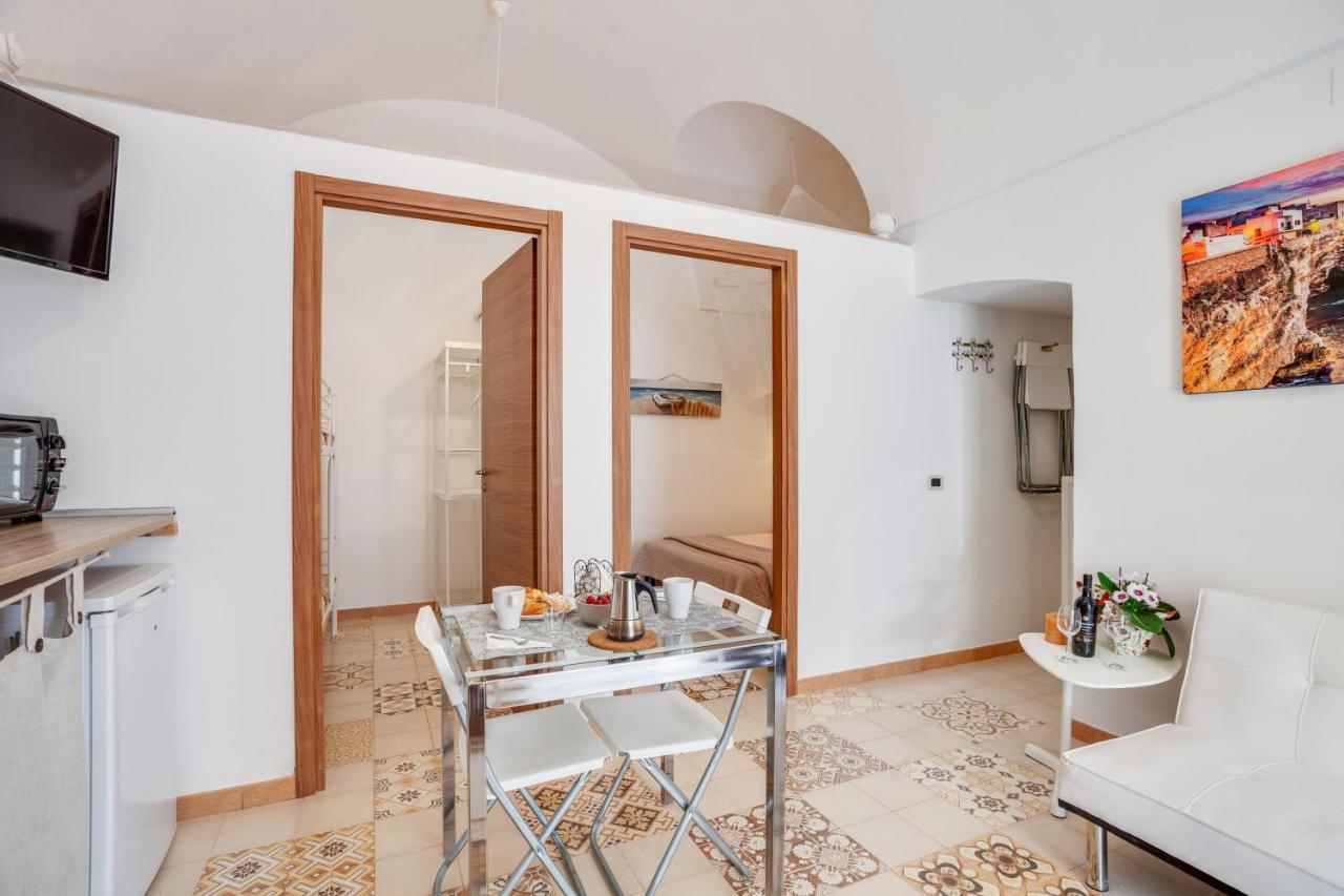 Ferienwohnung Tiny House 21 Bright Aparment Polignano a Mare Exterior foto