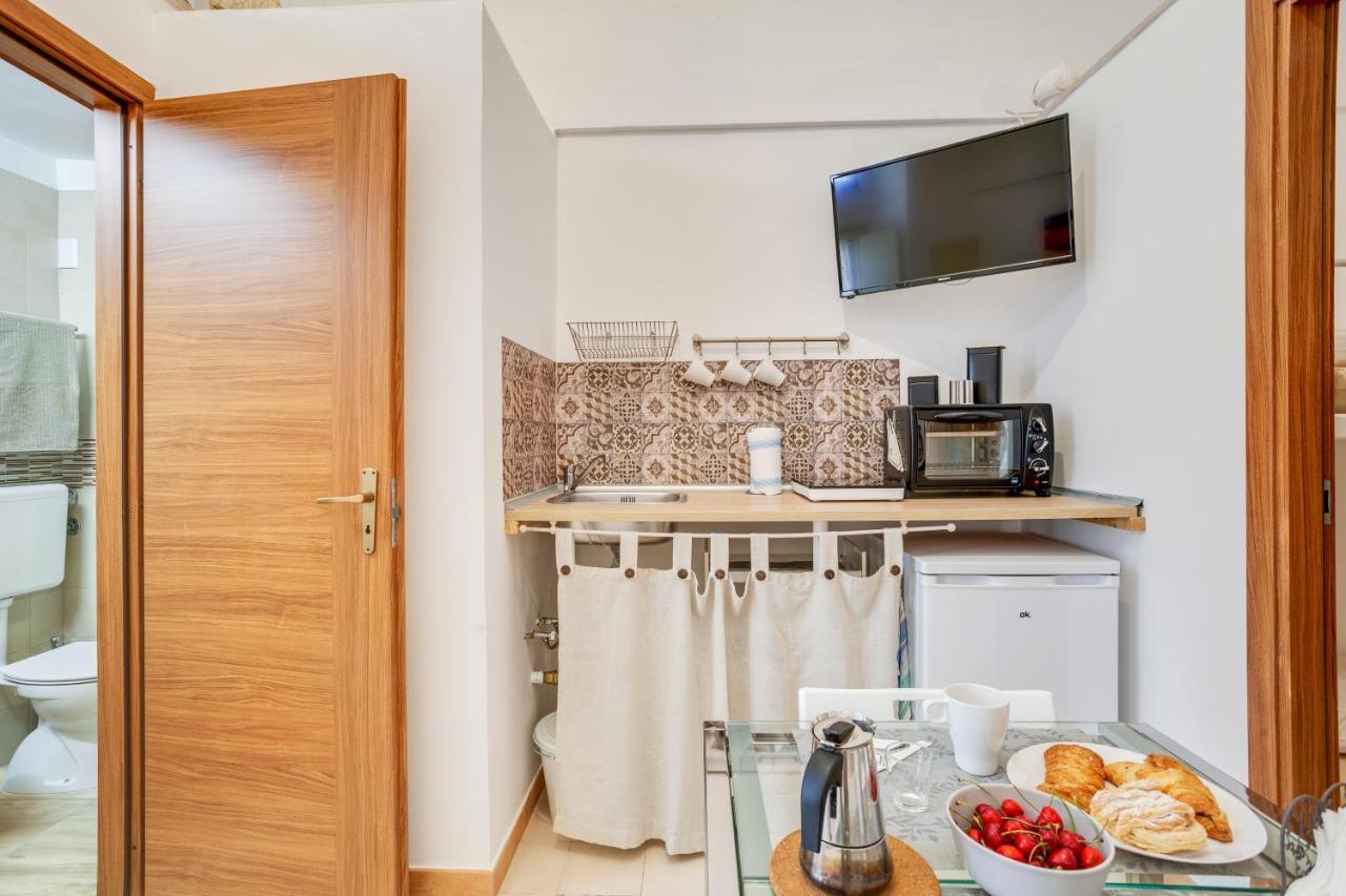 Ferienwohnung Tiny House 21 Bright Aparment Polignano a Mare Exterior foto
